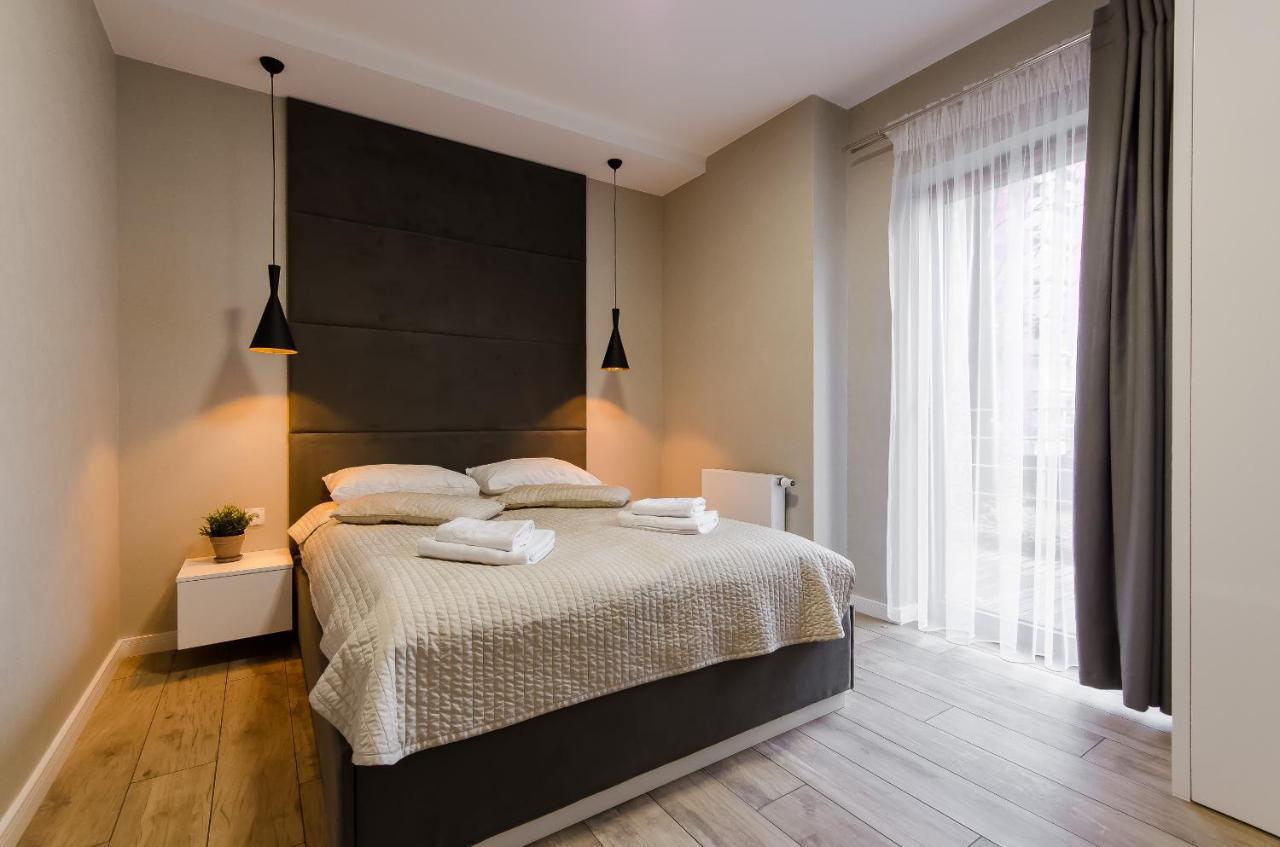 Krakowiak Apartments ภายนอก รูปภาพ