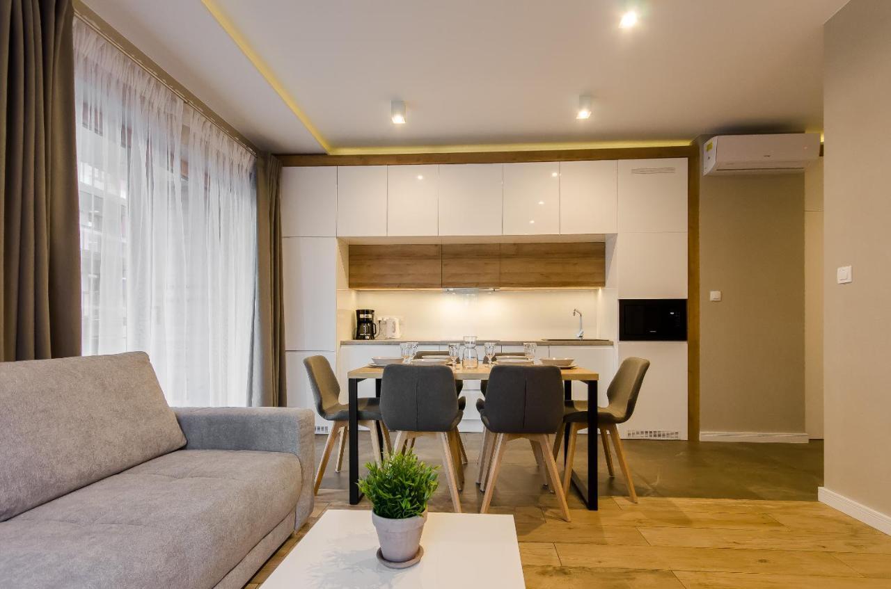 Krakowiak Apartments ภายนอก รูปภาพ