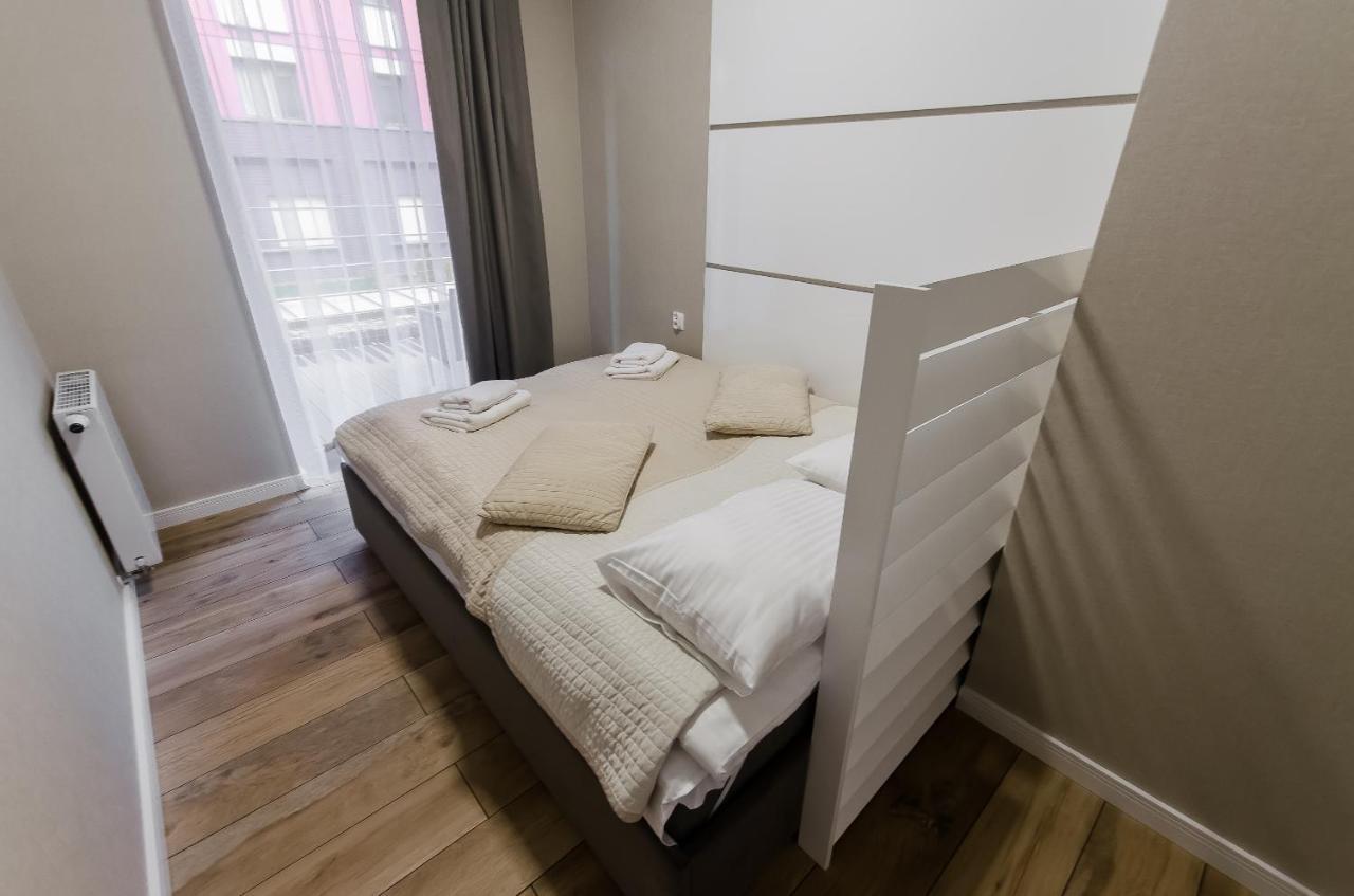 Krakowiak Apartments ภายนอก รูปภาพ