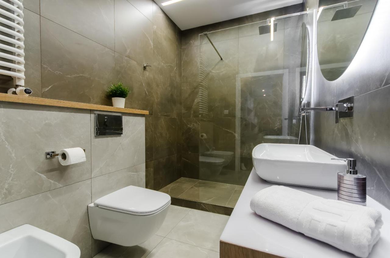 Krakowiak Apartments ภายนอก รูปภาพ