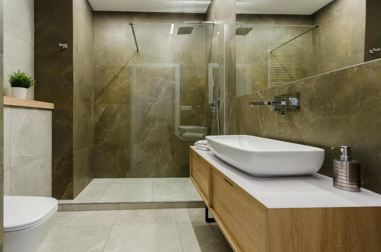 Krakowiak Apartments ภายนอก รูปภาพ